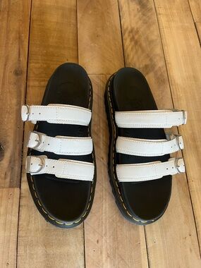 Dr. Martens Blair Slide White Leather 3 Buckle Strap Platform Sandal Size US L 8